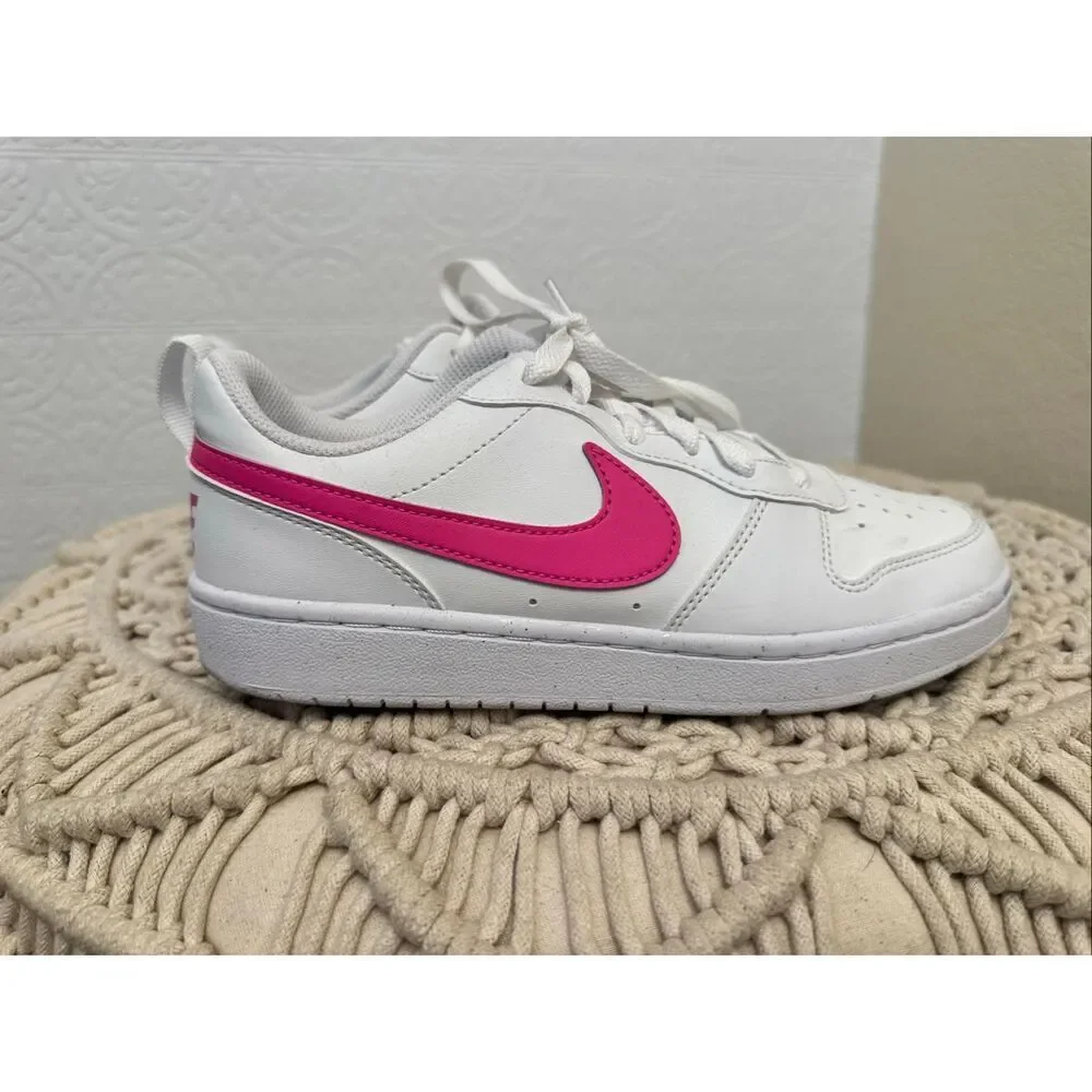 Nike Court Borough Big Girls White and Pink Sneakers Size 5.5 Youth or Womens 7